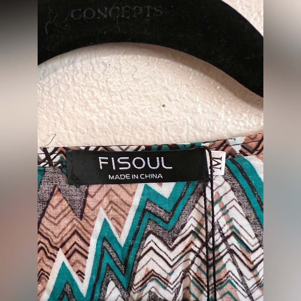 Chevron Patterned Maxi Dress - Picture 4 of 8